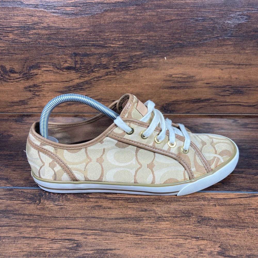 Coach Dee Sneaker SZ 9B